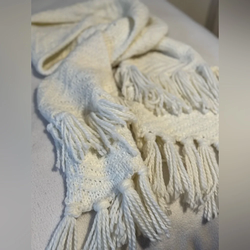 Rebecca Minkoff Cable Knit Scarf cream